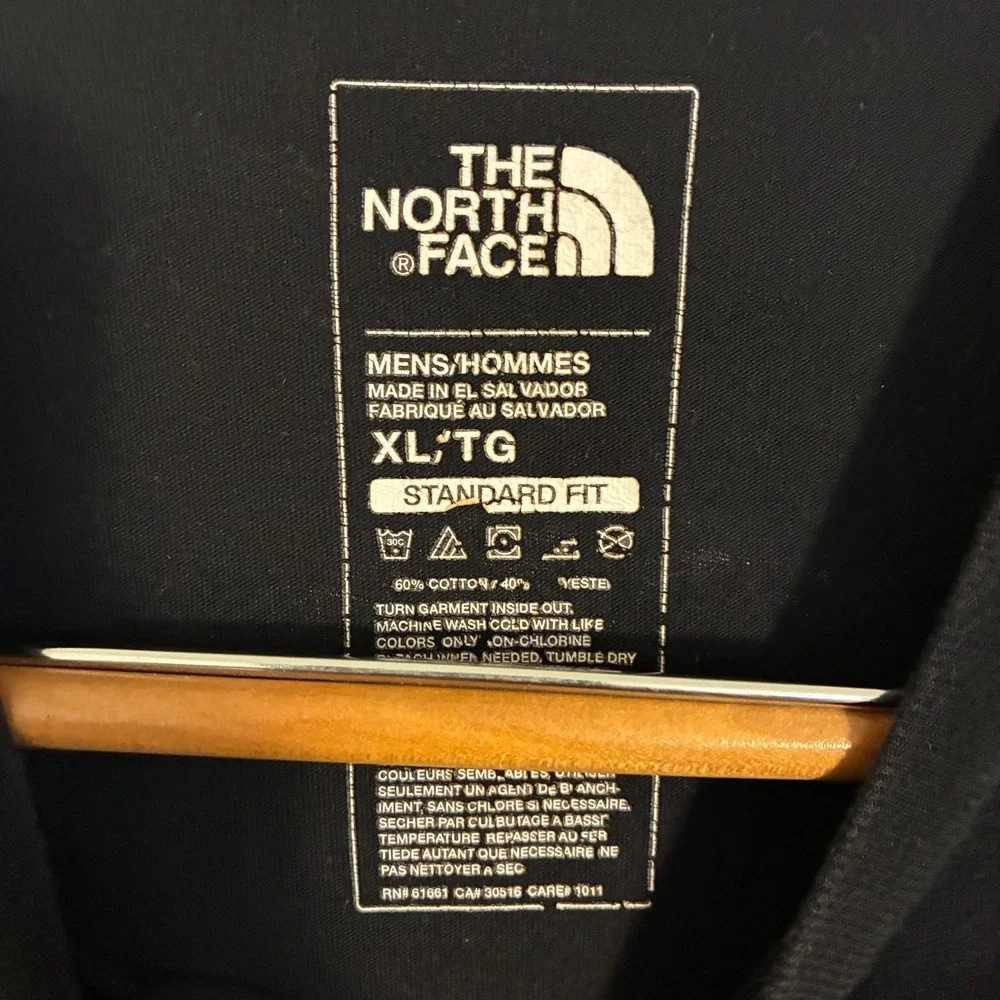The North Face Shirt Men XL Black National Geographic Standard Fit Earth Tee